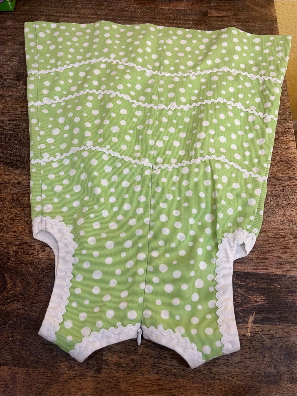 Lvli me light green
